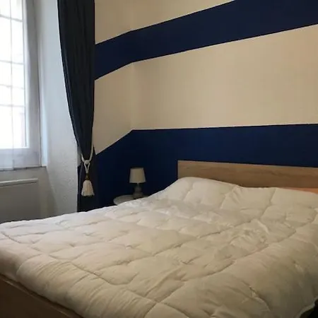 La Source Froide Apartment